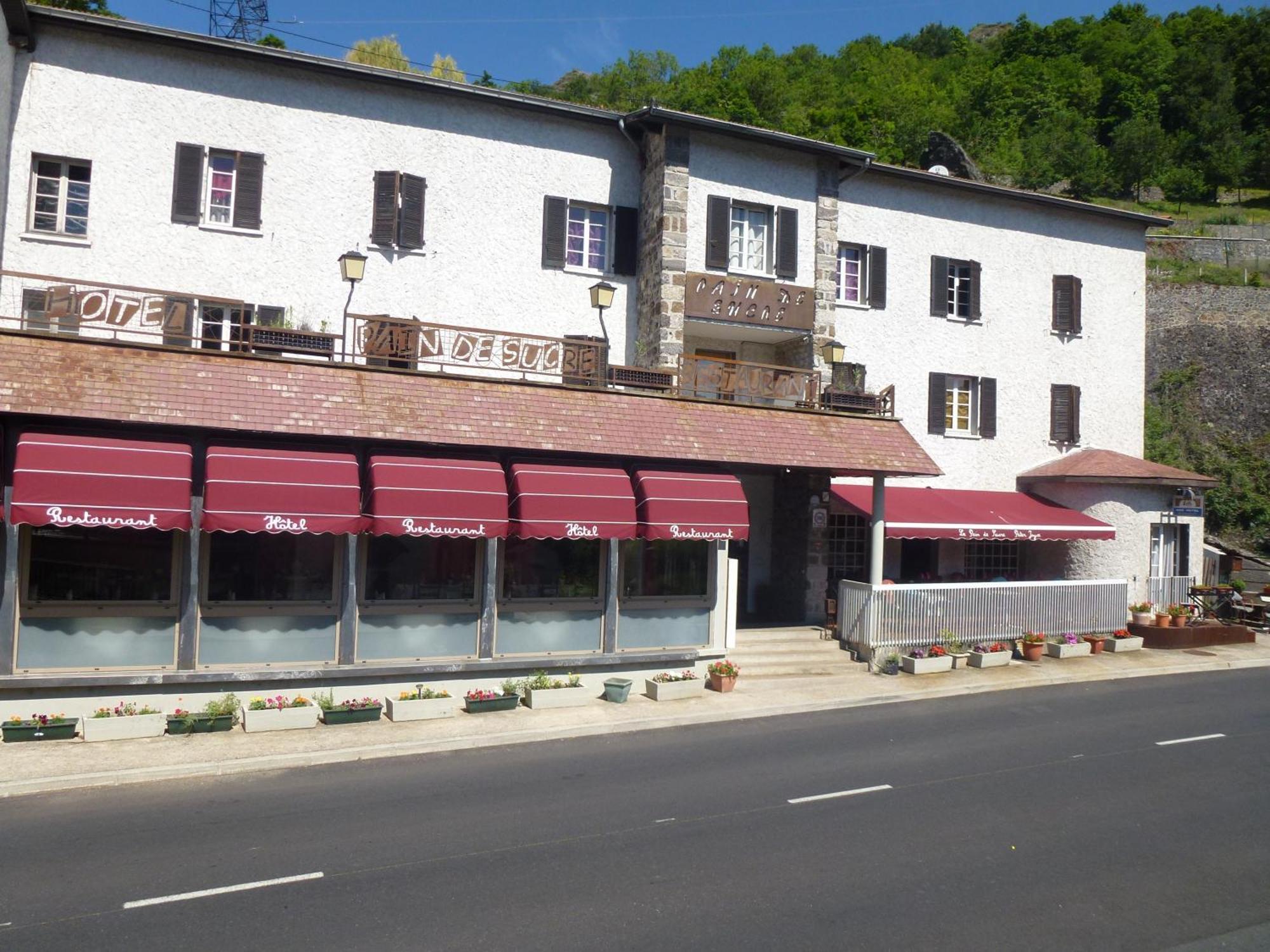 Hotel Restaurant Le Pain De Sucre Monistrol-d'Allier Luaran gambar